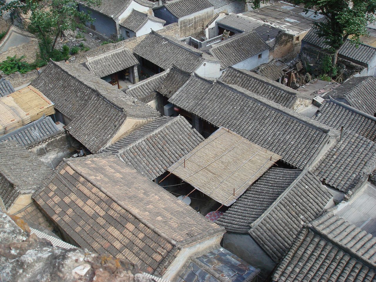 爨底下村 · 屋顶